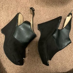 Nine West suede wedges